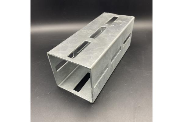 Heavy Rail Hot Dip Galvanized Custom Size 100x100x3 Square Channel