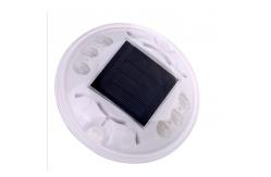 China Durable Plastic Reflective Round Road Stud with Road Traffic Safety Warning Function supplier