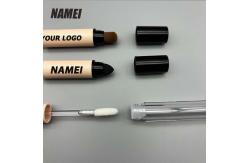 China Lip Gloss Packaging Empty Lipstick Container Plastic Lipgloss Tubes with Lip brush supplier