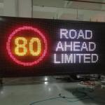 P20 Motorway VMS Signs IP56 Protection Traffic Warning Message Board for sale