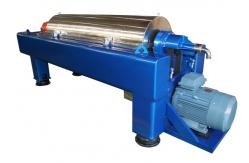 China SS316L PLC Control Dewatering Continuous Decanter Centrifuges With Screw Discharging supplier