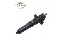 China Fuel Injector 3062092 3076130 4307428 for Cummins KTA19 QSK19 Diesel Engine supplier
