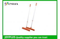China JOYPLUS Home Rubber Sweeper Broom , Rubber Push Broom With Handle 120cm supplier