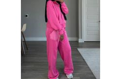 China Breathable Womens Streetwear Tracksuit Distressed Zip Up Plain Joggers Two Piece Set supplier
