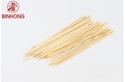 China Heat Resistant Disposable Round Shape 30cm Bamboo Skewers supplier