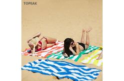 China Gold Gray Blue And White Striped Pool Towels Suede Beach Towel Hiking 300g supplier