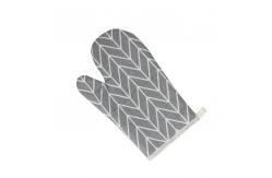 China Baking Kitchen Tools And Utensils Oven Mitts Microwave Insulation Mat supplier