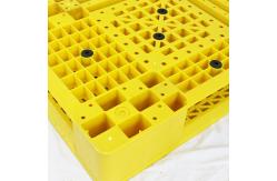 China PP HDPE Yellow Plastic Pallets Stackable 100% Virgin Material supplier