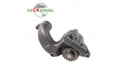 China Oil Pump 6261-51-2000 for Komatsu Engine 6D140 SAA6D140E supplier