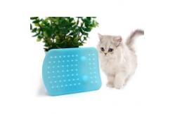 China Pet Brushes 13×10×4cm 0.4cm Silicone Household Items supplier