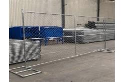 China Strong Tensile Galvanized Welded Wire Mesh Fence With Standard Size supplier
