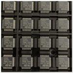 LC4064ZC-75MN132C