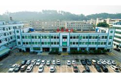 China Metal Pin Badges manufacturer