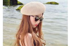 China Printing Technic Winter Custom Personalized Hats , Women White Black Wool Beret Hat supplier