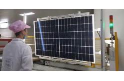 China Single Crystal Solar Panel Batteries 24v Mono Perc Half Cut 370w Black Frame supplier