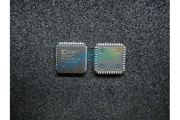Lead Free Xilinx Electronic Components IC Normal Temperature