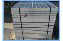 China Serrated Welded Steel Bar Galvanized Grating Step For Floor Application supplier