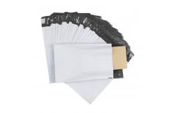 China 2.5 Mil Envelopes Shipping Bags With Self Sealing Strip , White Poly Mailers supplier
