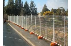 China Pre - Galvanized 2400x2100mm Temporary Mesh Fencing , Temporary Site Fencing With Base supplier