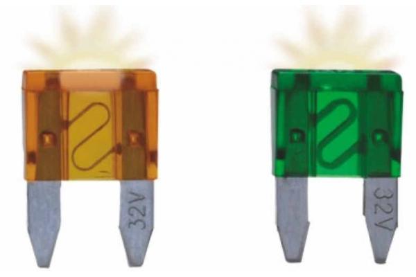 Fuse Holder Mini Auto 30 Amp Blade Fuse 32V , Waterproof Blade Fuse