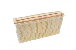 China Durable Plastic Double Frames Talian Queen Bee Rearing Controler supplier