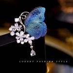 China Customizable Butterfly Brooch - Handcrafted Side Diamonds & Timeless Elegance​ manufacturer