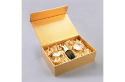 China CMYK 800gsm Flap Gift Box With Ribbon Closure supplier