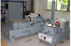 China High Frequency Electrodynamic Shaker With Vertical Head Expander Horizontal Slip table supplier