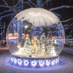 Outdoor Party Promotion Event Inflatable Christmas Snow Globe Bubble House Photo Booth  For Rental for sale
