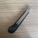 Black Knife Body And Red Tail With Snap-off Blade Type Made Of SK2 Steel for sale