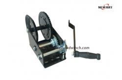 China Manually Operated 2500LBS 2 Gear Manual Hand Crank Winch supplier