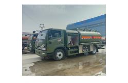 China DONGFENG Mini 5 Cbm Mobile Oil Fuel Refuel Truck With Right Hand Drive supplier