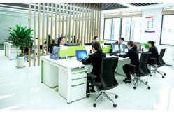 China Film Laminating Machine manufacturer