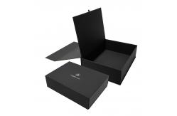 China Matt Lamination Rigid Collapsible Box Packaging Rigid Foldable Magnetic Gift Box supplier