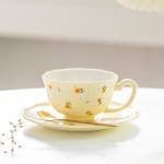 European-style Luxurious Small Green Flower Coffee Cups And Saucers With Spoons Custom-made Ceramic Glazed Flower Tea Cups And Mugs For Men And Women for sale