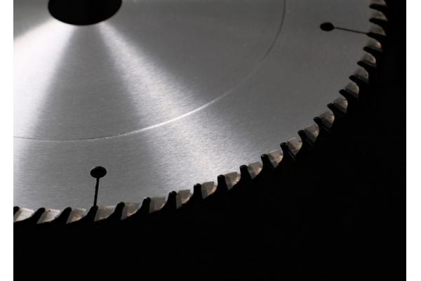 thin kerf table saw blades