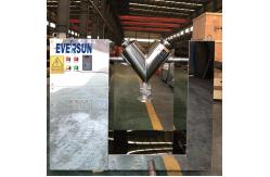 China Customizable Low Noise Mixer Machine V Shaped Mixer For Granule Clusters supplier
