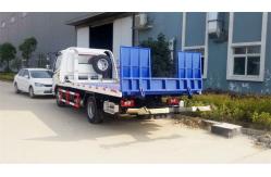 China Factory Sale Dongfeng Double Flatbed Tow Truck Towing Wrecker Trucks in Hubei supplier