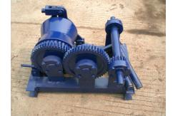 China SM-3 hand operated winch output 30KN manual winch cranes pulling hoisting supplier