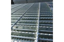 China Hot Dip Galvanized Common Q235 Industrial Steel Grating Standard Weight supplier