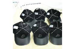 China Customizable 6 Panel Baseball Cap with Adjustable Strap and Curved Visor supplier
