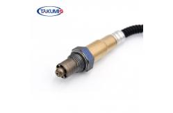 China OEM BOSCH 0258006028 4 Pin Lambda Oxygen Sensors Suitable For PEUGEOT supplier