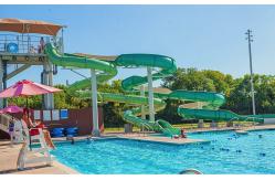 China OEM Commercial Swimming Pool Playground Fiberglass Water Slide Set supplier