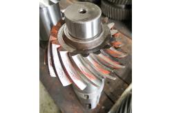 China 4.5M Gear Grinding Spiral Bevel Gears SAE 4320 Helical Transmission Gears supplier