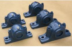 China High Precision Split Pillow Block Housing Low Friction For Textile Machinery supplier
