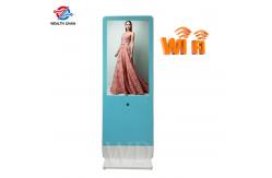 China Customized ROHS Certified 350nits In Store Digital Signage With Camera supplier