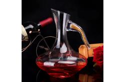 China Classical Design Round Wine Decanter , Hand Blown Lead Free Glass Decanter supplier