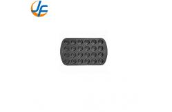 China RK Bakeware China Foodservice Custom Industrial Cupcake Muffin Tray For Bakeries supplier