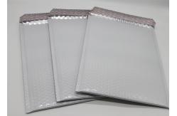 China Printed Metallic Bubble Mailers , Self Adhesive Tape Padded Shipping Envelopes supplier