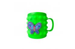China Non - Stick Easy Cleaning Baby Silicone Kids Mug Squeeze Cups Customization Possibilities supplier